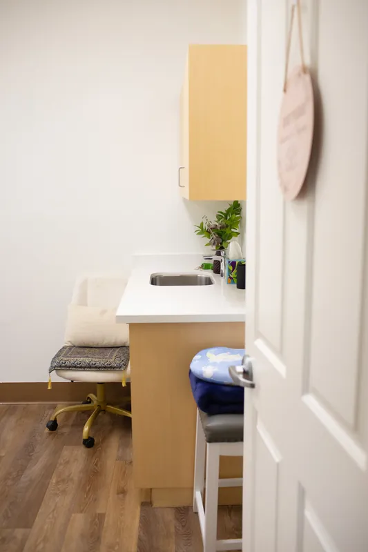 Karma TMS Rancho Mirage therapy room